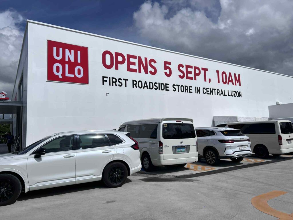 Uniqlo Roadside Store Pampanga Opens September 5